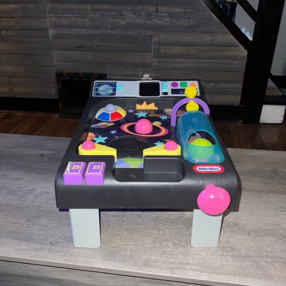 Little Tikes Cosmic Play Table
